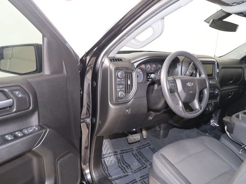 Used 2019 Chevrolet Silverado 1500 Custom Trail Boss w/ Custom Convenience Package AWD/4WD image 37
