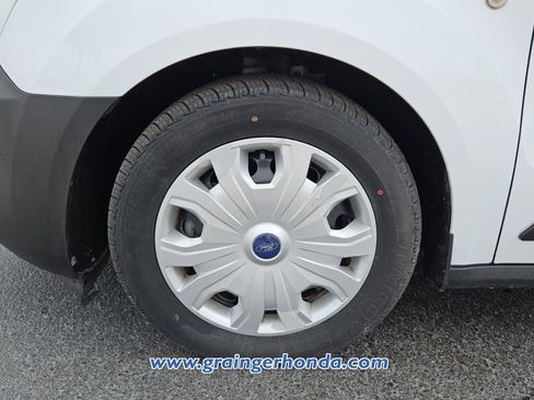 Used 2019 Ford Transit Connect XL image 9