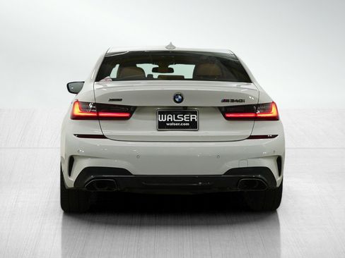 Used 2020 BMW M340i xDrive w/ Premium Package image 4