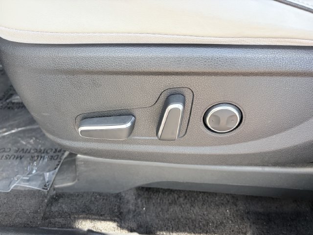 Used 2024 Hyundai Palisade SEL FWD image 21
