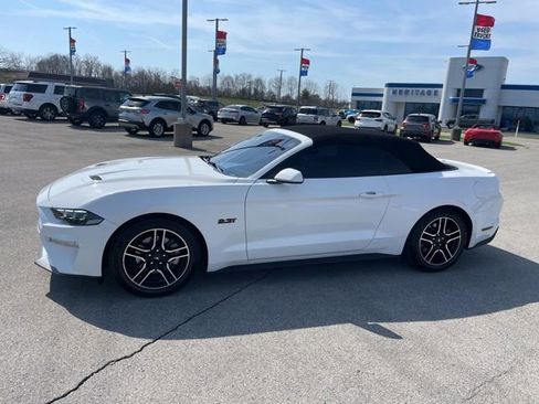 Used 2021 Ford Mustang Premium RWD image 7