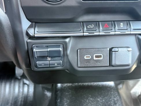 Used 2022 Chevrolet Silverado 3500 W/T w/ WT Convenience Package AWD/4WD image 27