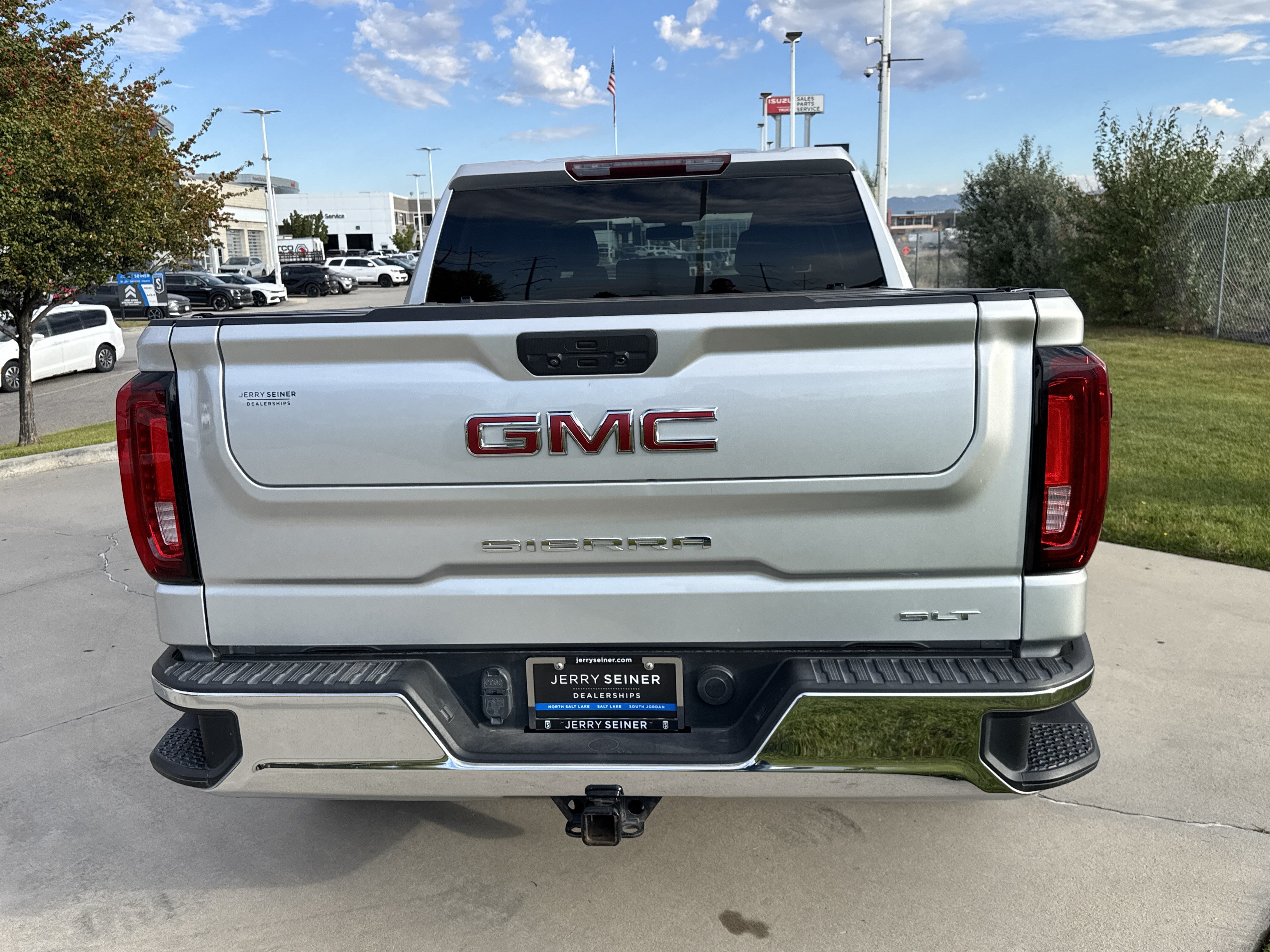 Used 2022 GMC Sierra 1500 SLT AWD/4WD image 4