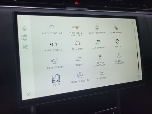 New 2026 Land Rover Range Rover Long Wheelbase SE AWD/4WD image 31