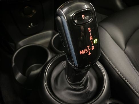 Certified 2023 MINI Cooper 4-Door Hardtop FWD image 25