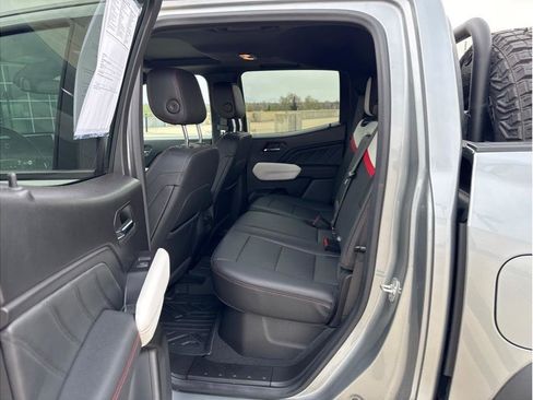 Used 2024 GMC Canyon AT4X w/ AT4X AEV Edition image 12