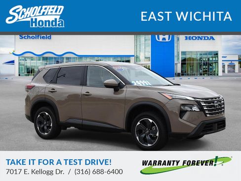 Used 2025 Nissan Rogue SV AWD/4WD image 1