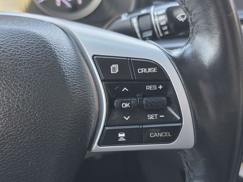 Used 2019 Hyundai Sonata Limited image 12