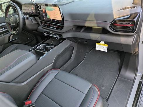 New 2025 Chevrolet Silverado EV RST image 30