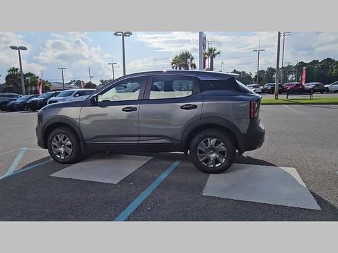 Used 2025 Nissan Kicks S image 26