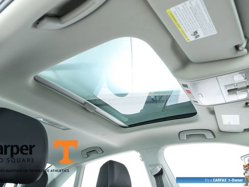 Used 2025 Volkswagen Jetta SEL image 36