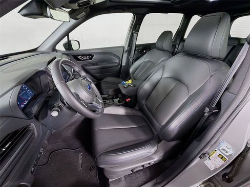 Used 2026 Subaru Forester Limited AWD/4WD image 2