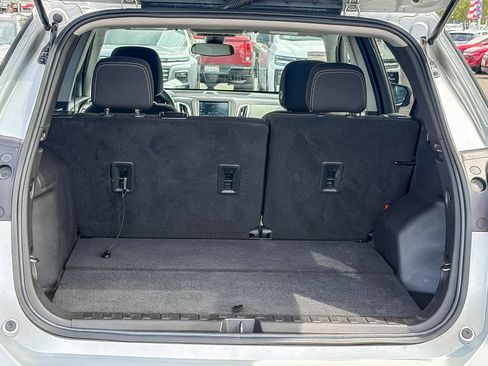 Used 2022 Chevrolet Equinox LS w/ LS Convenience Package FWD image 54