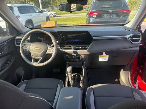 New 2026 Chevrolet TrailBlazer LS image 12