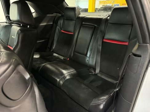Used 2014 Dodge Challenger SRT8 w/ Harman/Kardon Audio Group image 16