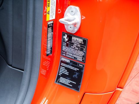 Used 2022 Ferrari SF90 Stradale AWD/4WD image 27