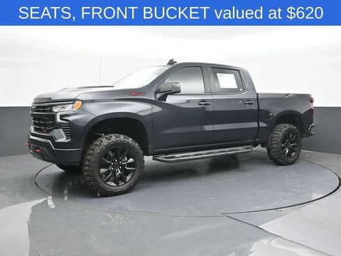 Used 2022 Chevrolet Silverado 1500 LT Trail Boss w/ Protection Package AWD/4WD image 7