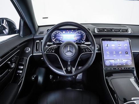 Certified 2023 Mercedes-Benz S 500 4MATIC image 15