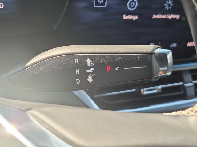 Used 2024 Chevrolet Equinox EV LT FWD image 19