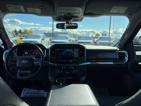 Used 2021 Ford F150 Lariat w/ Max Trailer Tow Package image 23