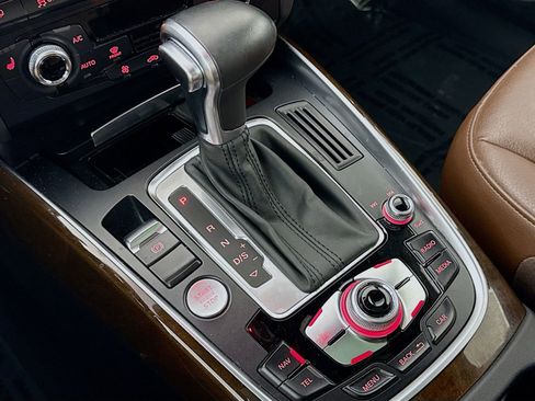 Used 2015 Audi Q5 2.0T Premium Plus w/ Technology Package image 20