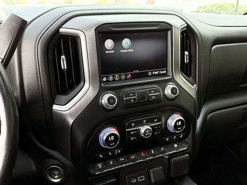 Used 2020 GMC Sierra 3500 Denali w/ Denali Ultimate Package AWD/4WD image 63