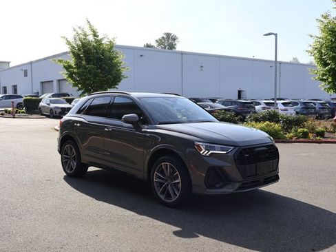 Used 2024 Audi Q3 2.0T Premium Plus AWD/4WD image 4