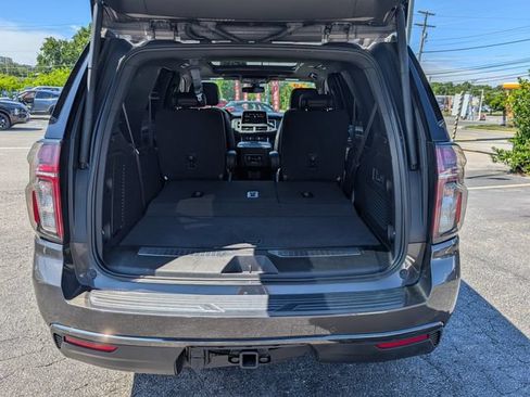 Used 2021 Chevrolet Tahoe Z71 w/ Z71 Signature Package AWD/4WD image 14
