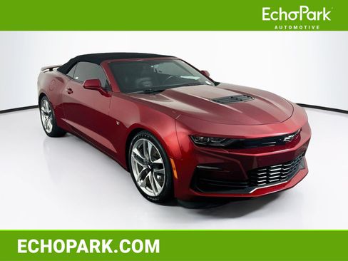 Used 2022 Chevrolet Camaro SS RWD image 1