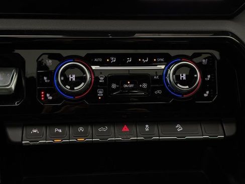 New 2026 GMC Sierra 1500 AT4 w/ AT4 Premium Package image 29