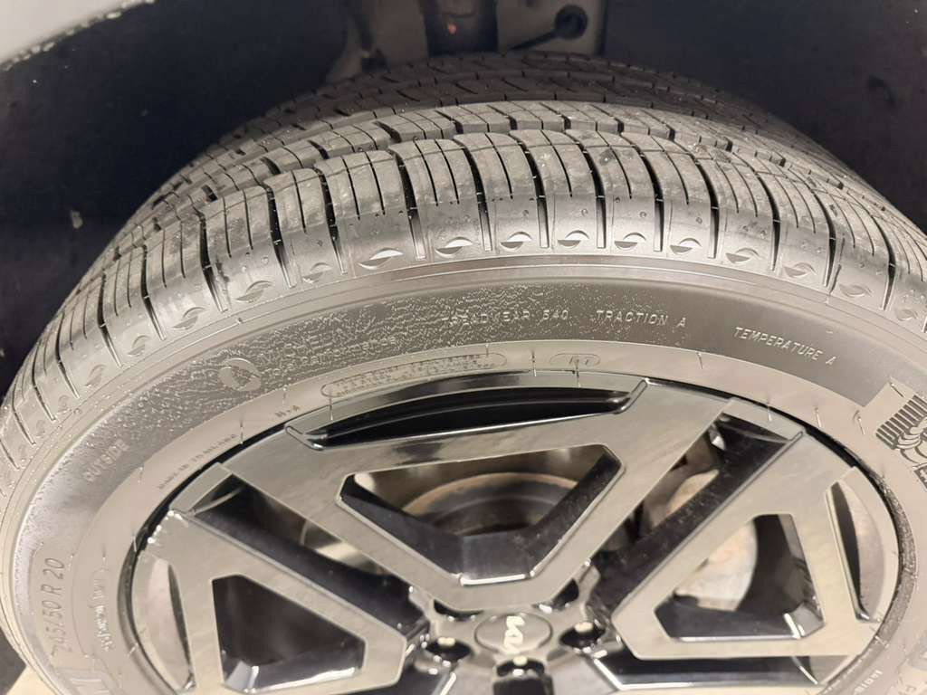 Used 2024 Kia Telluride EX X-Line AWD/4WD image 16