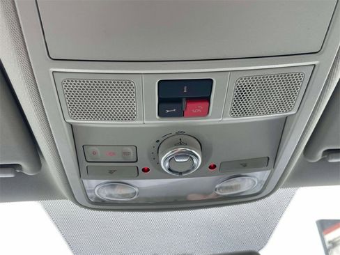 Used 2017 Volkswagen Jetta SE image 30