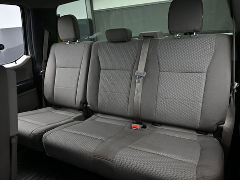 Used 2017 Ford F150 XLT image 21