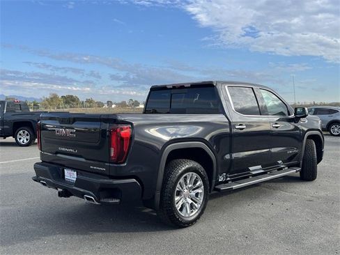 New 2026 GMC Sierra 1500 Denali w/ Technology Package image 3