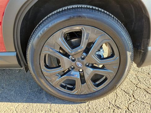 Used 2025 Subaru Ascent Bronze Edition image 11