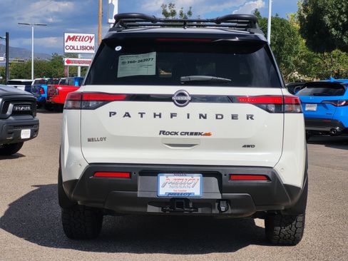 Used 2024 Nissan Pathfinder Rock Creek AWD/4WD image 5