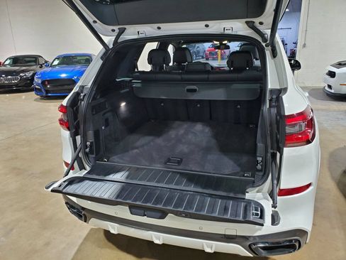 Used 2023 BMW X5 M50i w/ Climate Comfort Package AWD/4WD image 42