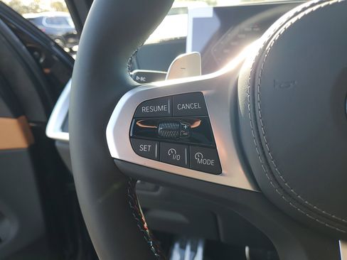 New 2026 BMW X5 M60i w/ Climate Comfort Package image 30