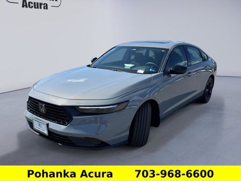 Used 2025 Honda Accord SE image 3