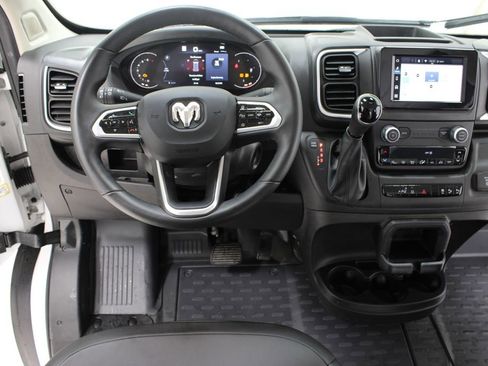 Used 2024 RAM ProMaster 2500 w/ Quick Order Package 22G SLT FWD image 11