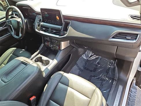 Used 2023 Chevrolet Tahoe Z71 w/ Luxury Package image 35