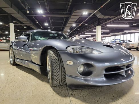 Used 2000 Dodge Viper RT/10 image 39