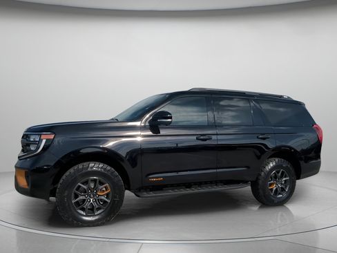 New 2026 Ford Expedition Tremor image 10