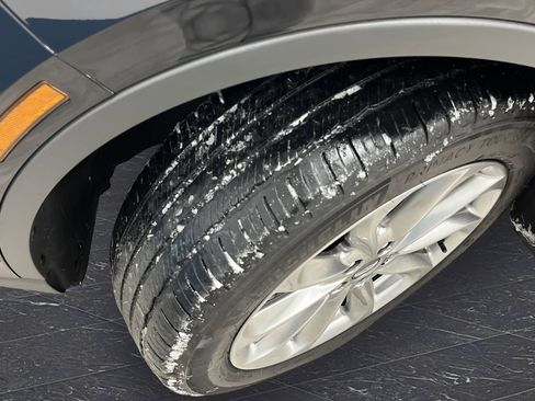 Used 2022 Lincoln Corsair AWD w/ Premium Package image 39