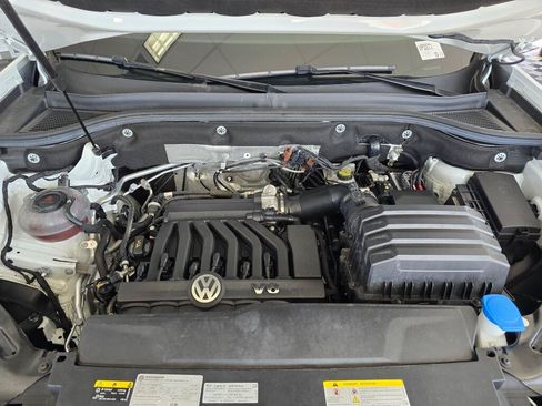 Used 2023 Volkswagen Atlas SEL AWD/4WD image 11