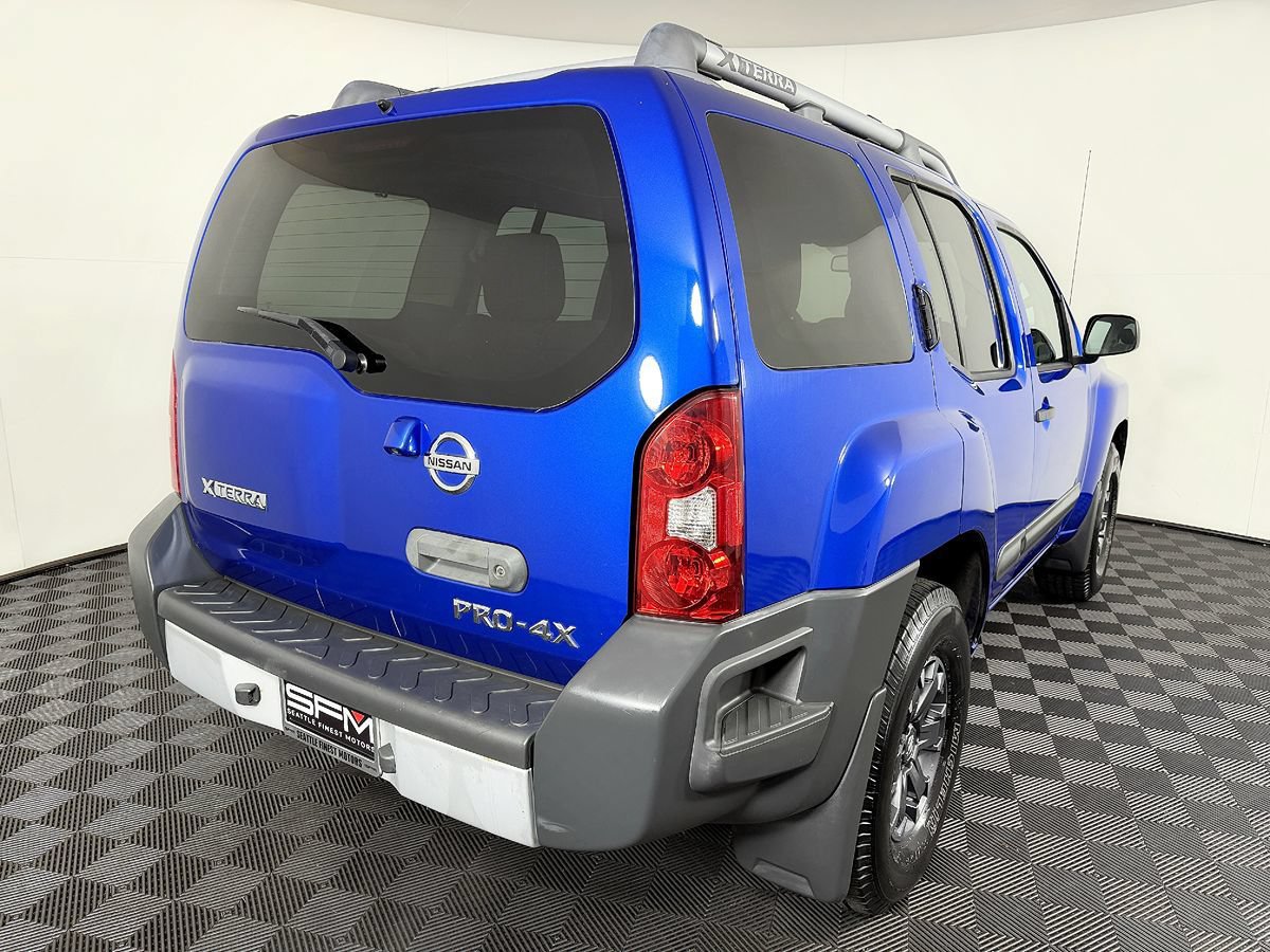 Used 2015 Nissan Xterra PRO-4X AWD/4WD image 9