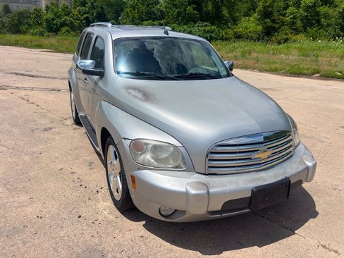 Used 2006 Chevrolet HHR LT w/ Preferred Equipment Group FWD image 4