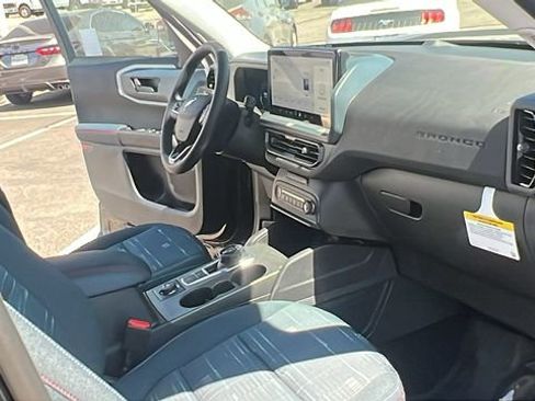 New 2025 Ford Bronco Sport Heritage w/ Convenience Package image 12