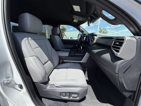 Used 2025 Toyota Tundra Limited w/ TRD Off-Road Package image 33