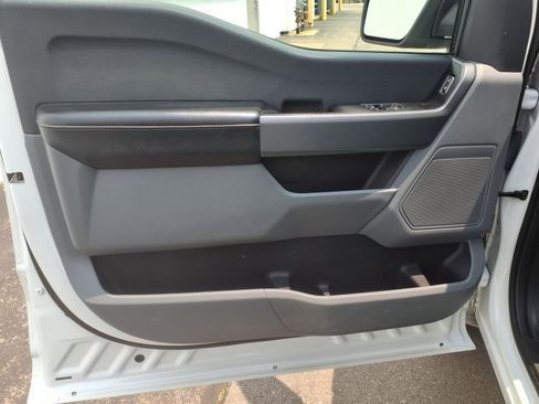 Used 2021 Ford F150 XLT w/ Trailer Tow Package image 10